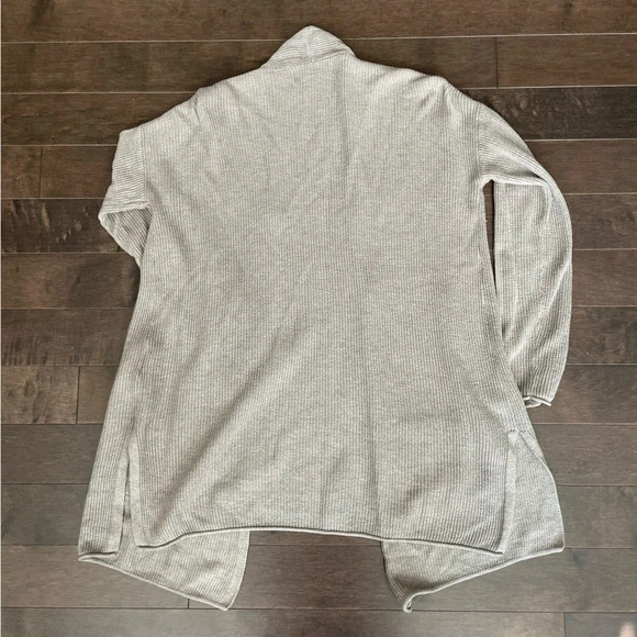 Women’s Philosophy Beige Cardigan in Size Small - Picture 5 of 5